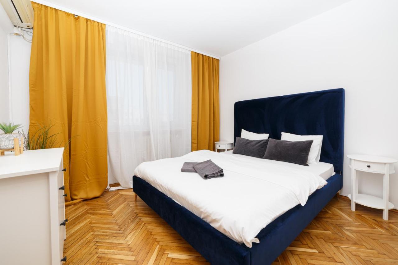 Color Ap Calea Victoriei 12C Apartment Букурещ Екстериор снимка
